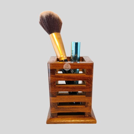 Wood Valley-Brush Holder